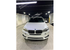 Foto BMW X5 Excellence 50i 16 blanca 5 Puertas Transmisión Automática 118.8 Mil Kilómetros $499.9 Mil Pesos\ 811-801-30-56. 