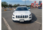 Foto Jeep CHEROKEE Latitude 4x2 15 blanco brillante 5 Puertas Transmisión Automática 132 Mil Kilómetros $195 Mil Pesos\ clima, cd. 818-064-38-99, 8183-27-54-65. 